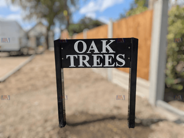 House name sign 